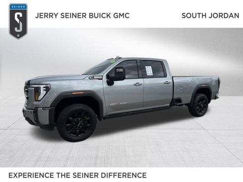 Used 2025 GMC Sierra 3500 AT4 w/ AT4 Premium Plus Package AWD/4WD image 1