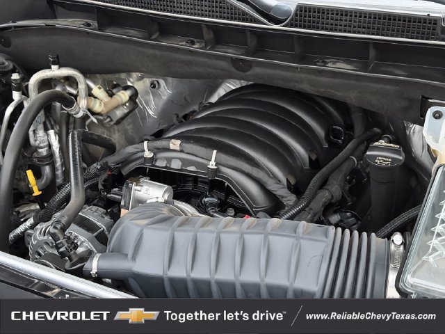 Used 2025 GMC Yukon XL AT4 Ultimate AWD/4WD image 40