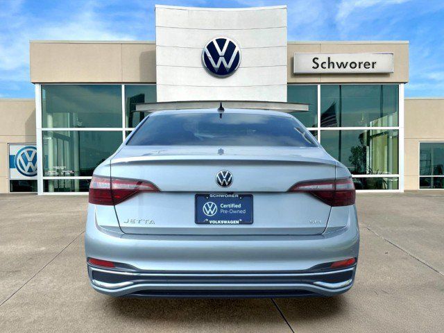 Certified 2023 Volkswagen Jetta SEL FWD image 7