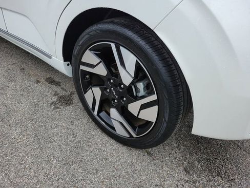 Certified 2023 Kia Soul GT-Line w/ GT-Line Technology Package FWD image 36