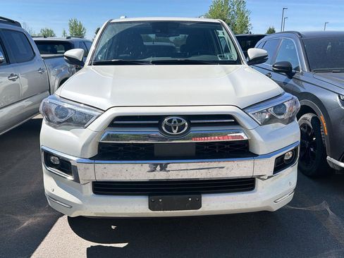Used 2021 Toyota 4Runner Limited AWD/4WD image 2