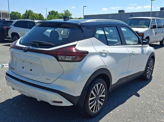 Used 2023 Nissan Kicks SV FWD video 4