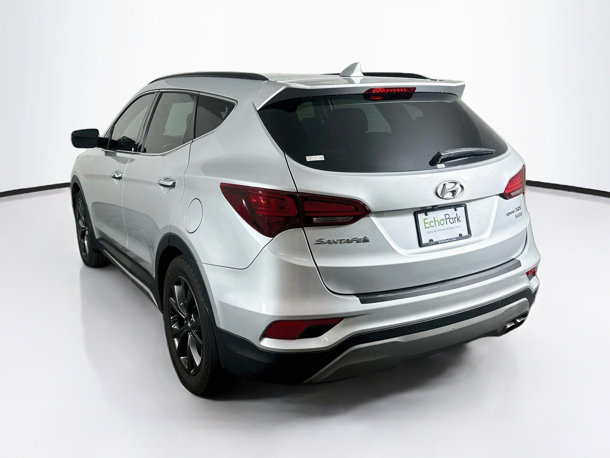 Used 2018 Hyundai Santa Fe Sport w/ 2.0T Ultimate Tech Package 05 FWD image 5