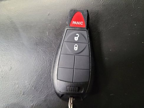 Used 2019 Jeep Cherokee Latitude w/ Popular Appearance Group FWD image 32