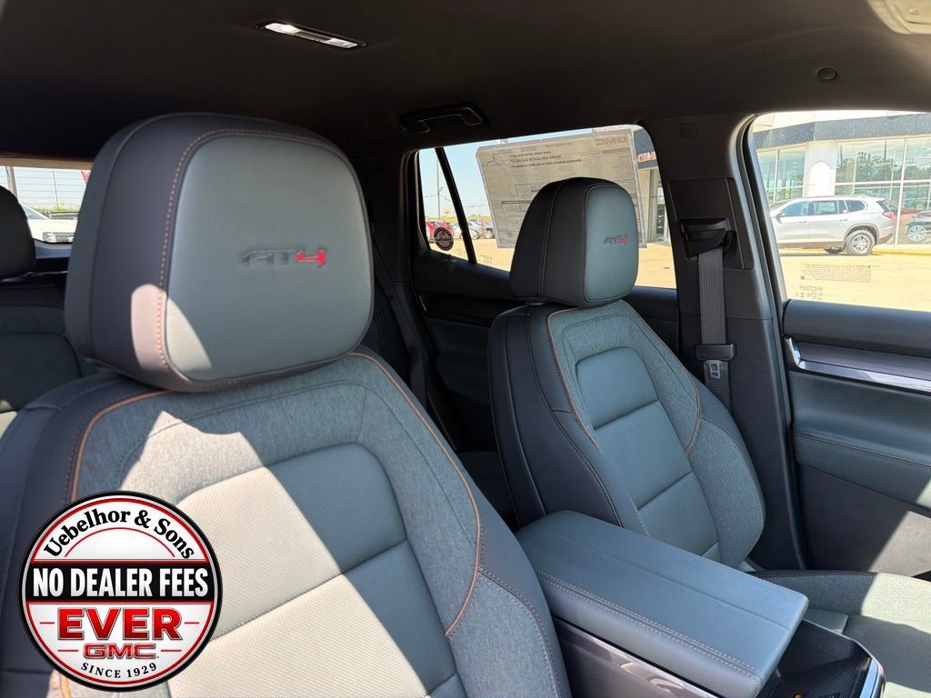 New 2027 GMC Terrain AT4 w/ Convenience Package III AWD/4WD image 4