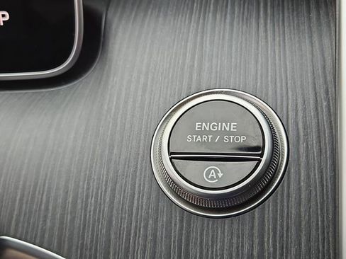 Certified 2025 Mercedes-Benz C 300 4MATIC Sedan image 11