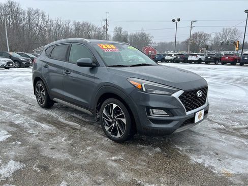 Used 2019 Hyundai Tucson Sport image 4