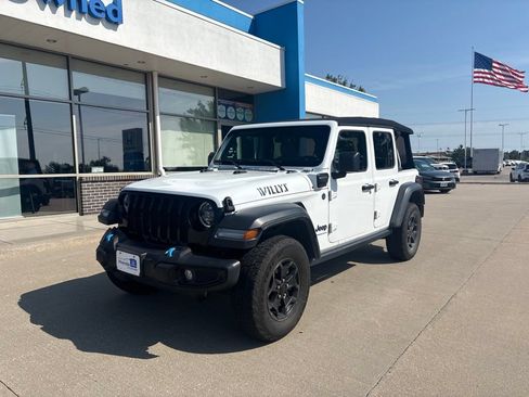 Used 2023 Jeep Wrangler Unlimited w/ Cold Weather Group AWD/4WD image 1