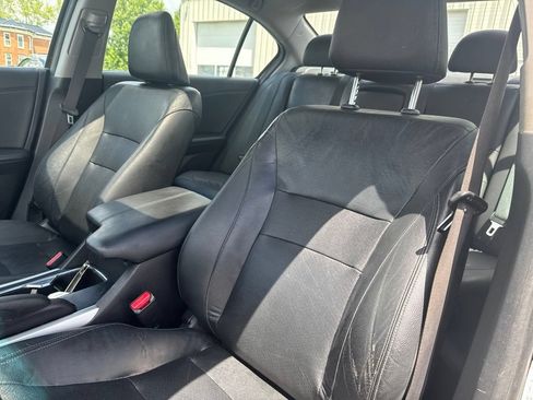 Used 2013 Honda Accord EX-L image 29
