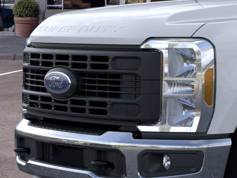 New 2026 Ford F350 XL w/ XL Chrome Package RWD image 17