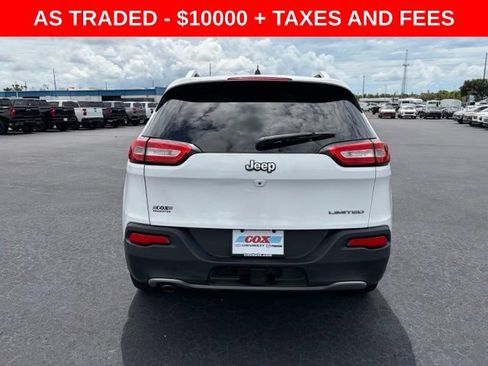 Used 2016 Jeep Cherokee Limited w/ Luxury Group FWD image 5
