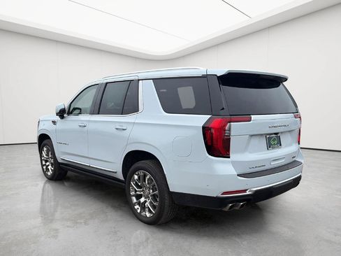 Used 2026 GMC Yukon Denali w/ Sun & Power Step Package AWD/4WD image 5