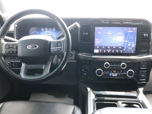 Used 2023 Ford F250 Lariat w/ Black Appearance Package AWD/4WD image 14