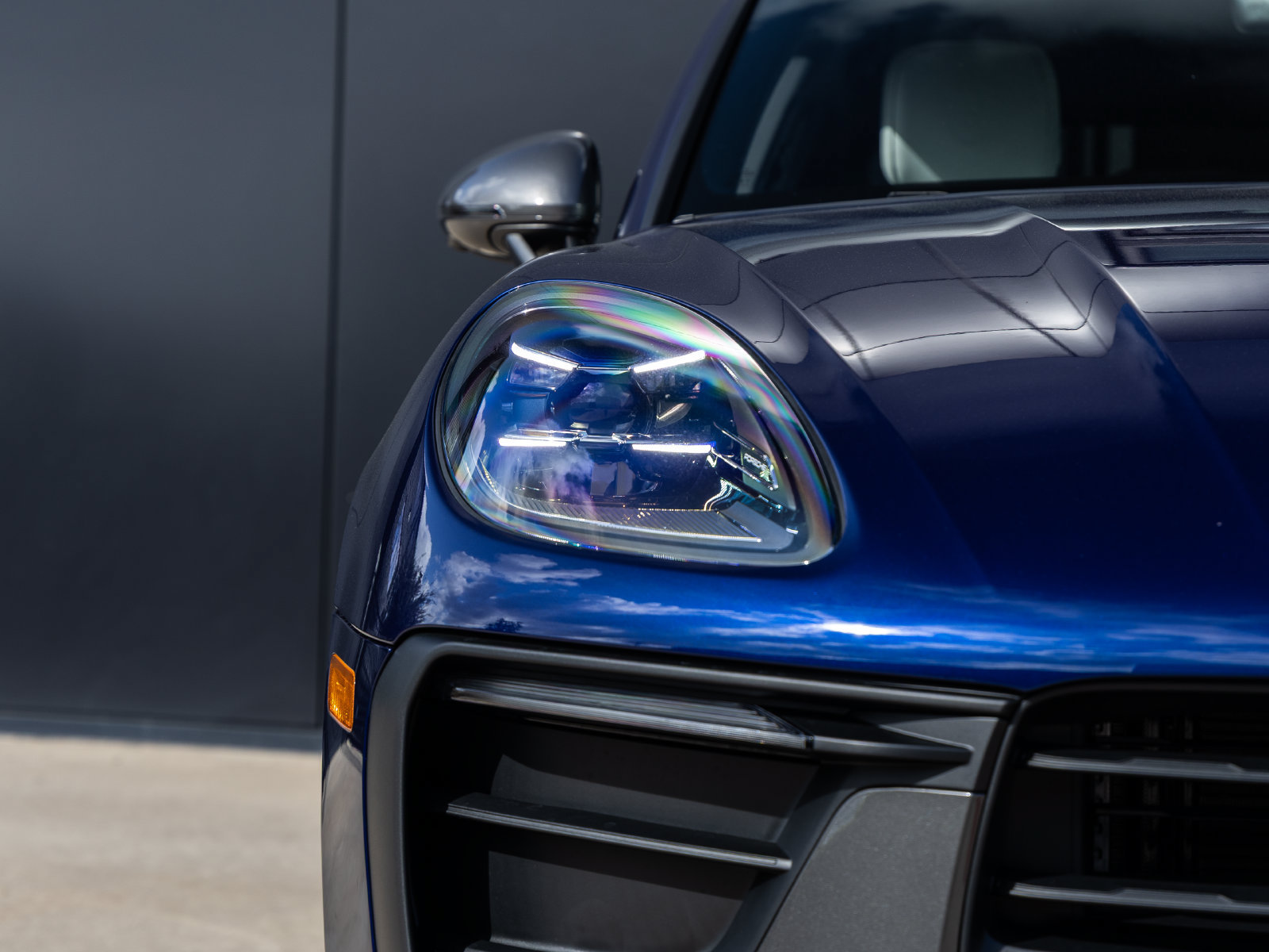 Certified 2026 Porsche Macan Turbo AWD/4WD image 19