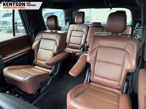 Used 2025 Lincoln Navigator Reserve AWD/4WD image 28
