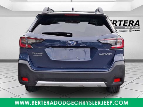 Used 2023 Subaru Outback Limited AWD/4WD image 5