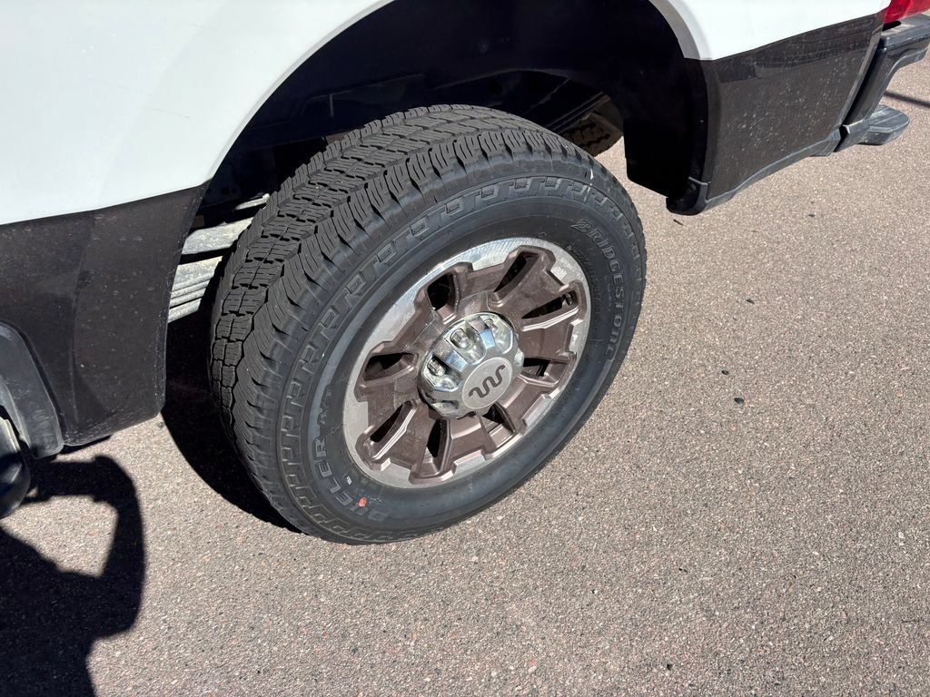 Certified 2025 Ford F250 King Ranch AWD/4WD image 19