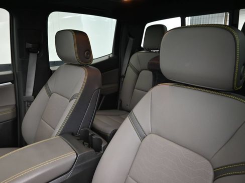 Used 2026 Chevrolet Colorado ZR2 w/ Technology Package AWD/4WD image 15