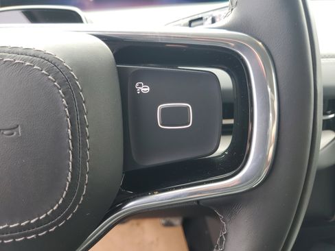 New 2026 Lincoln Navigator Premiere image 16