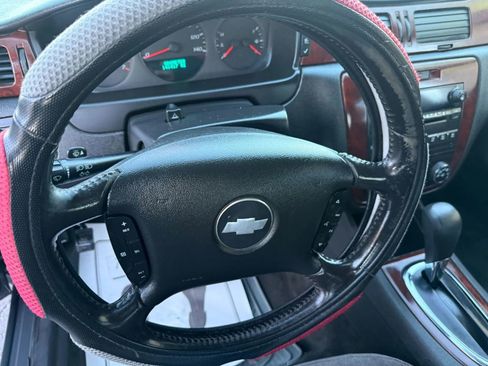 Used 2008 Chevrolet Impala LS image 12