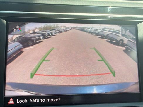 Certified 2022 Volkswagen Atlas SE image 22