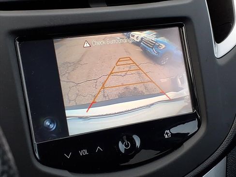 Used 2016 Chevrolet Trax LT image 24