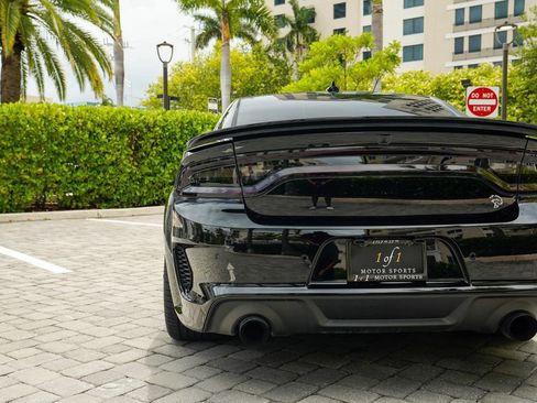 Used 2022 Dodge Charger SRT Hellcat image 27