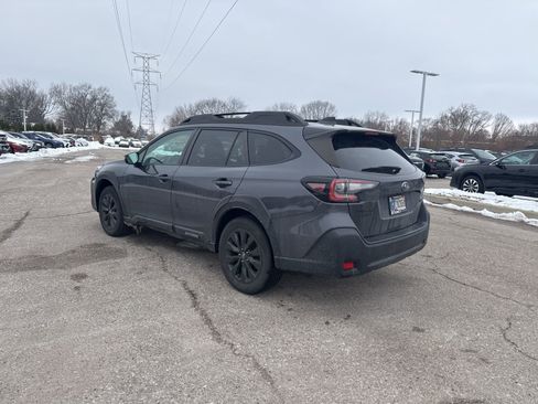 Used 2023 Subaru Outback Onyx Edition image 15