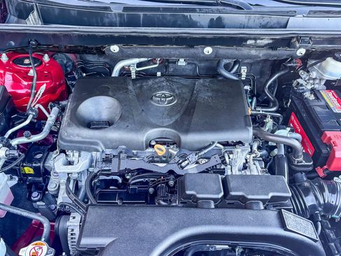 Certified 2020 Toyota RAV4 XLE Premium image 14