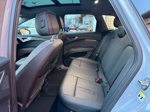 Certified 2023 Audi Q4 e-tron Premium Plus w/ Premium Plus RWD image 12