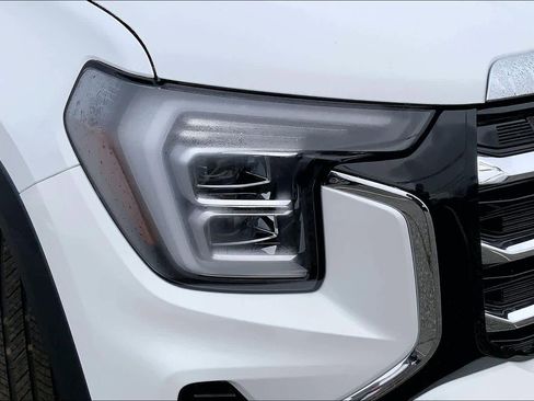 New 2026 GMC Terrain Elevation image 13