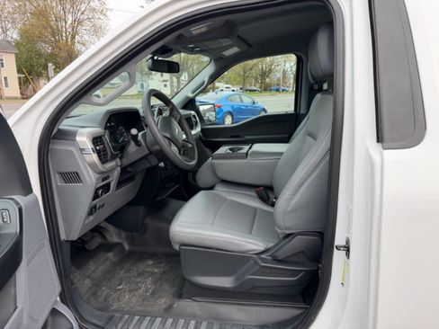 Used 2023 Ford F150 XL AWD/4WD image 9