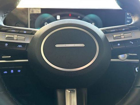 Certified 2025 Hyundai Santa Cruz Limited image 23