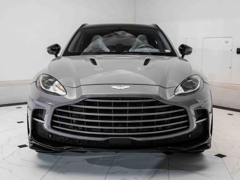 Used 2023 Aston Martin DBX 707 AWD/4WD image 7