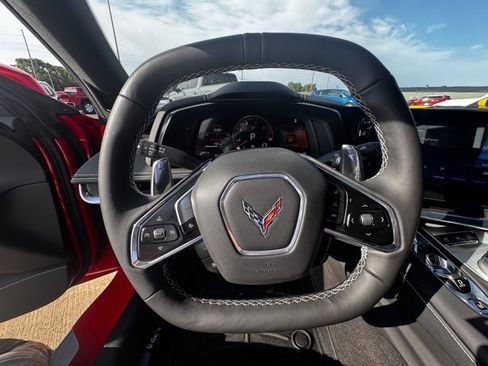 Used 2024 Chevrolet Corvette Stingray Preferred Cpe image 13