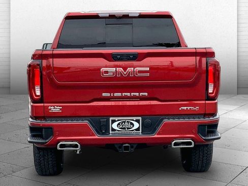 Used 2025 GMC Sierra 1500 AT4 w/ Technology Package AWD/4WD image 3
