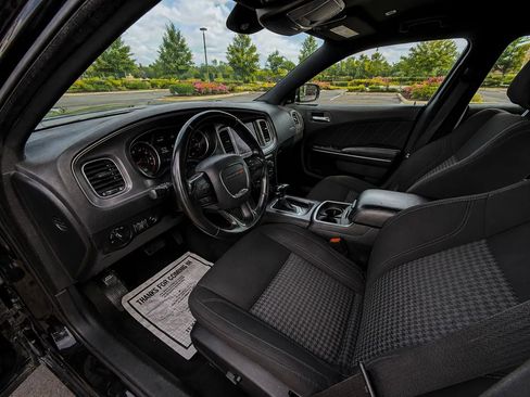 Used 2023 Dodge Charger SXT RWD image 14
