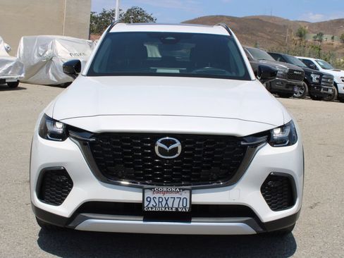 Used 2025 MAZDA CX-70 Plug-In Hybrid w/ Premium Plus AWD/4WD image 2