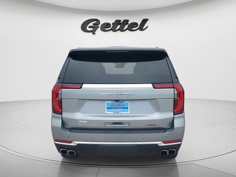 Used 2025 GMC Yukon Denali AWD/4WD image 5
