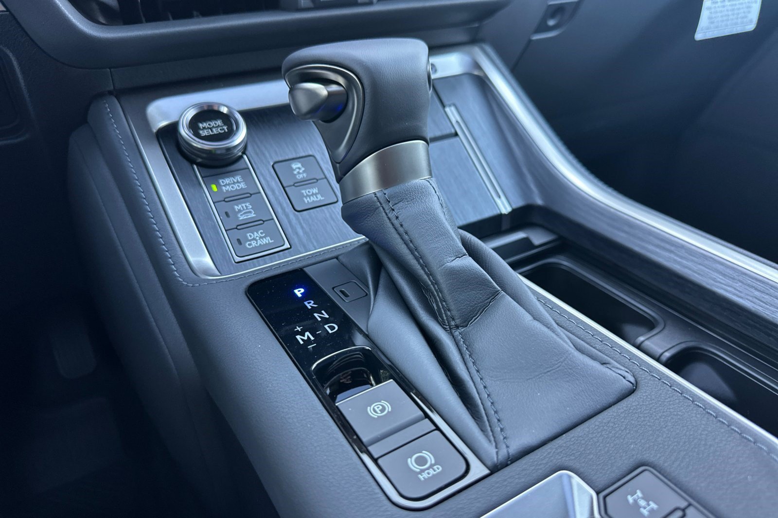 New 2026 Lexus GX 550 AWD/4WD image 15