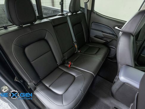 Used 2022 Chevrolet Colorado Z71 AWD/4WD image 40