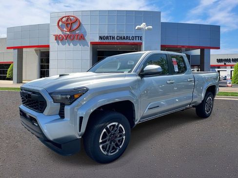 New 2026 Toyota Tacoma TRD Sport AWD/4WD image 4