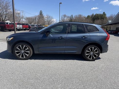 Used 2024 Volvo XC60 B5 Plus AWD/4WD image 2