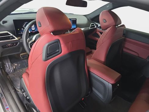 Certified 2025 BMW 430i Coupe w/ M Sport Package RWD image 16