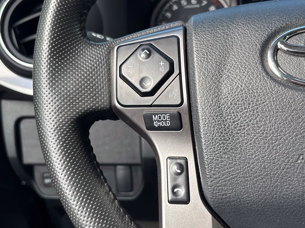 Used 2023 Toyota Tacoma SR5 w/ Technology Package AWD/4WD image 19