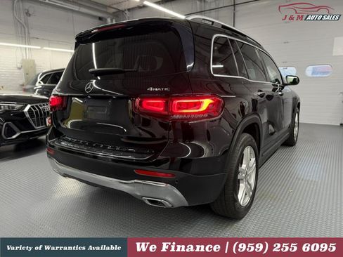Used 2021 Mercedes-Benz GLB 250 4MATIC image 8