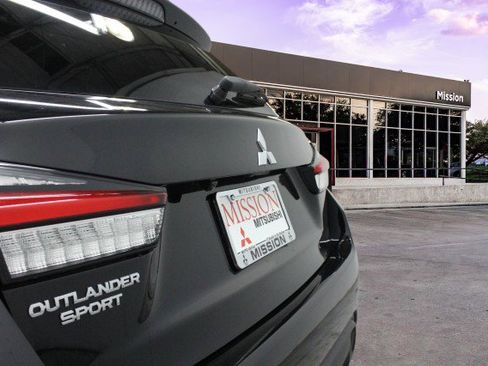 New 2026 Mitsubishi Outlander Sport ES image 4