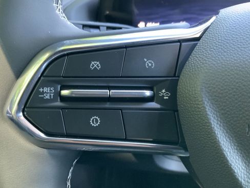 New 2026 Chevrolet Traverse Z71 w/ Driver Confidence Package image 16