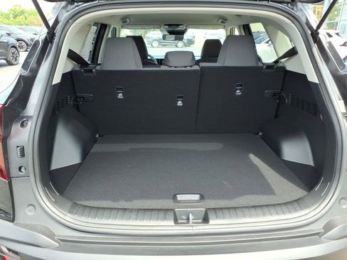 New 2026 Kia Seltos LX FWD image 7