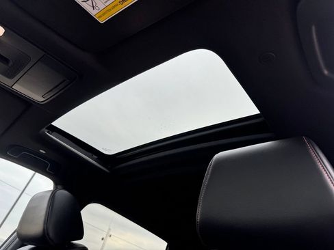 Used 2023 Honda CR-V Sport Touring image 8